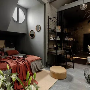 Apartment Mystictone - Loft In The Heart Of - Nowy Swiat Roomtones, Warschau
