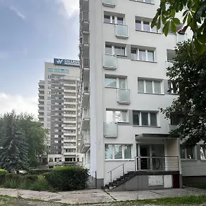 Gasthuis Zachodnia, Warschau